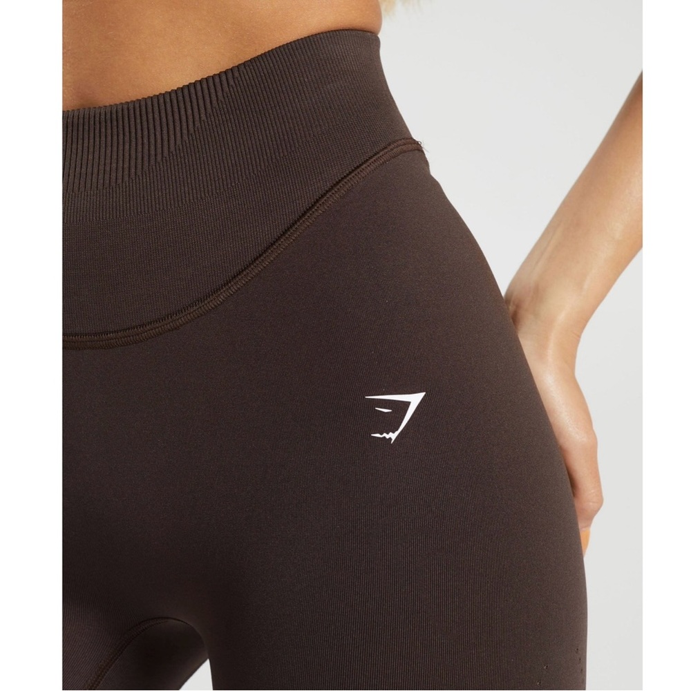 NWT GYMSHARK Sweat Seamless Leggings in Shadow Brown Size XS - Picture 2 of 16